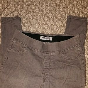 Old navy jegging in gray